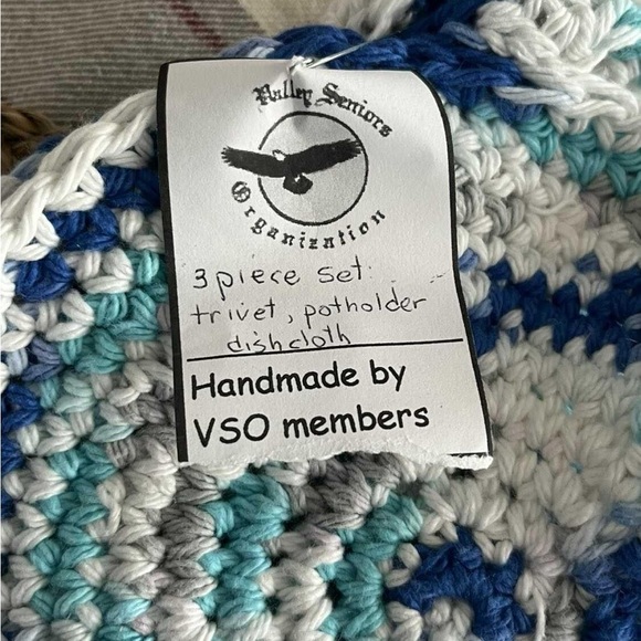 Handmade Kitchen Towel Trivet Scrubber Cloth Potholder Set - Picture 5 of 5